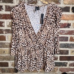 Women leopard print blouse size 2x nwt